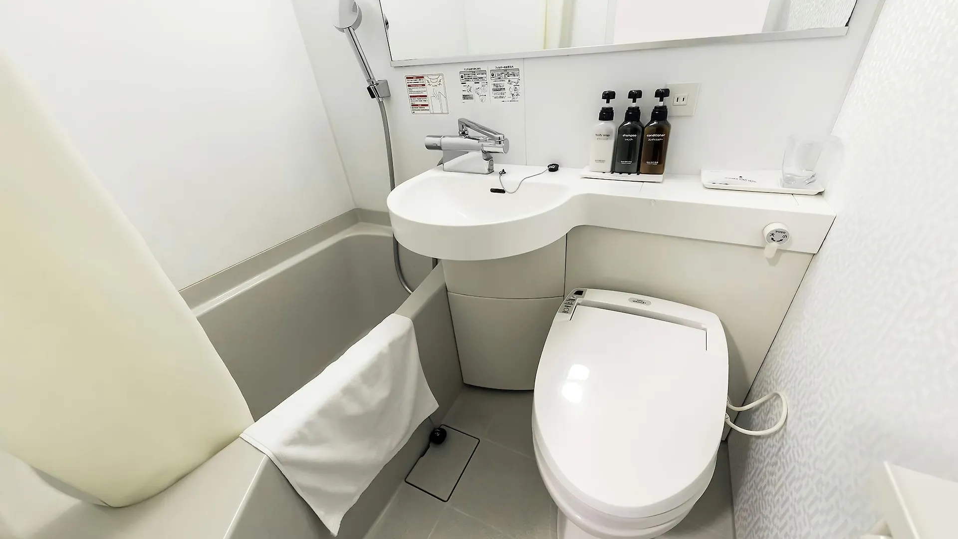 Akasaka Yoko Hotel Токио