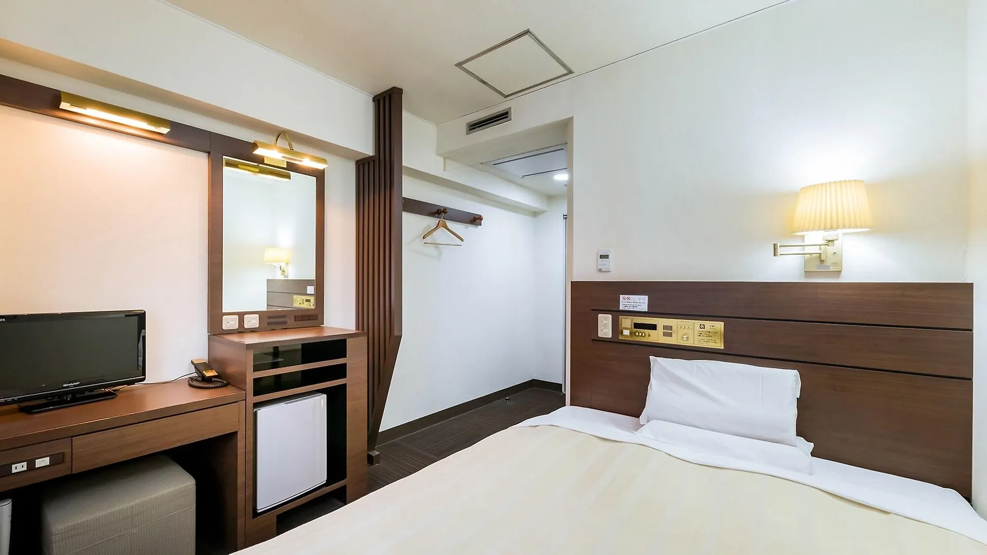 Akasaka Yoko Hotel Токио