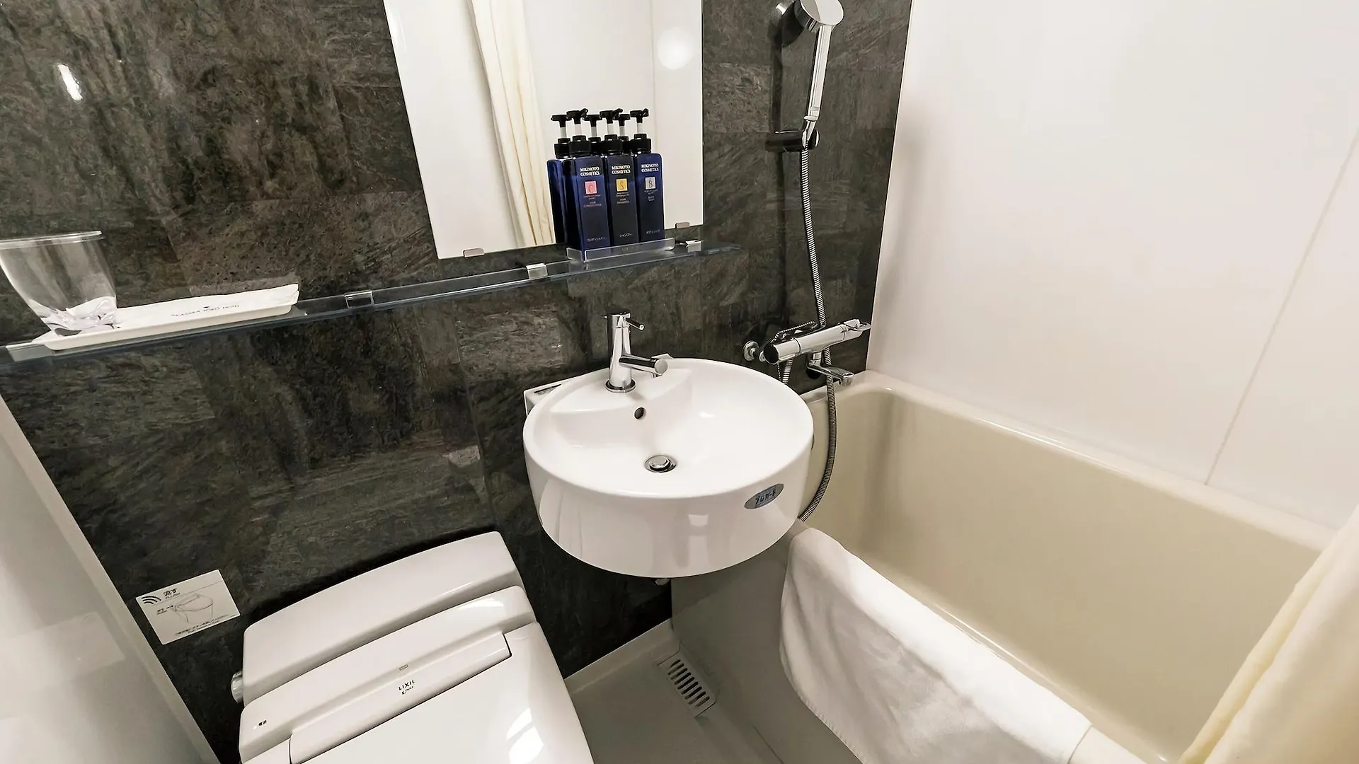 Akasaka Yoko Hotel Токио Япония
