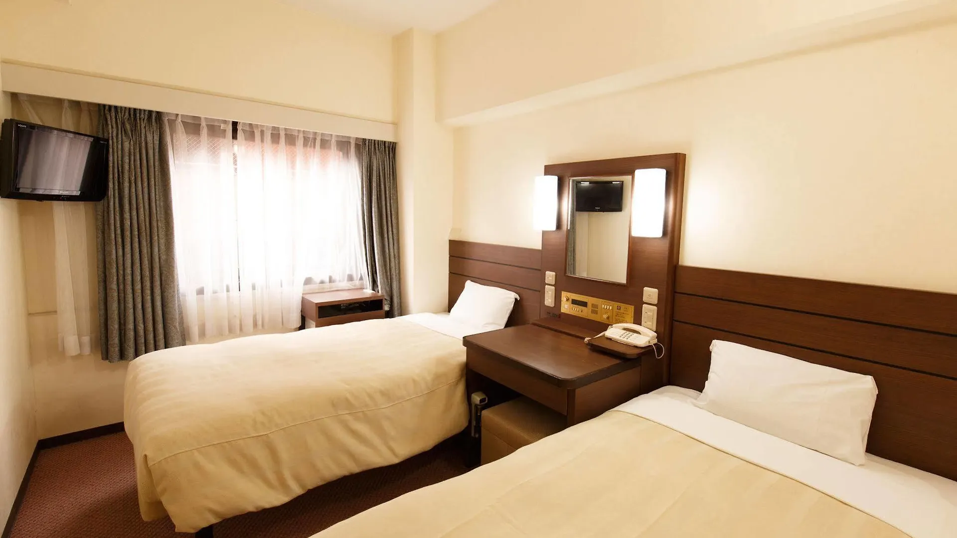 Akasaka Yoko Hotel Токио