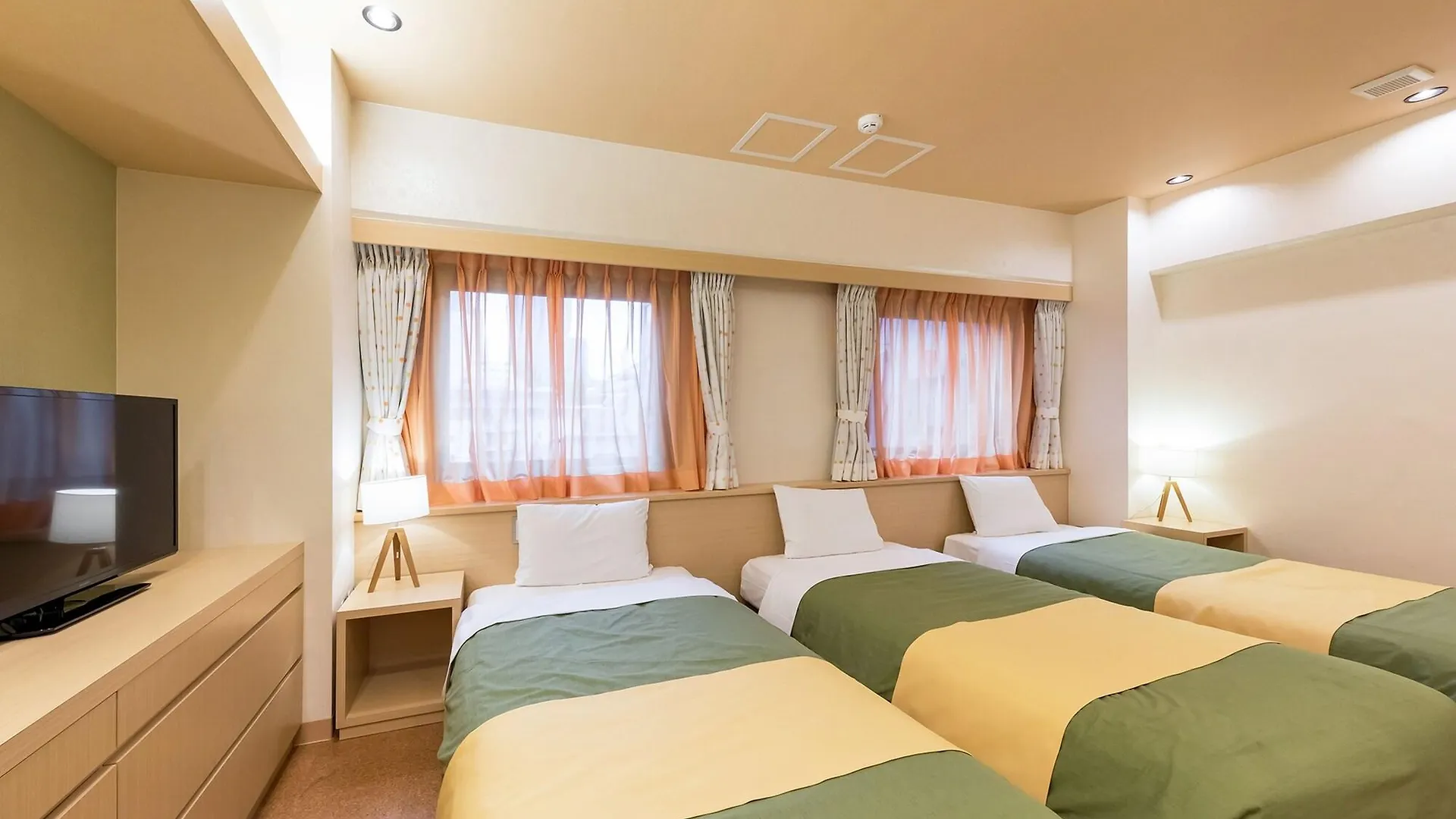 Akasaka Yoko Hotel Tokyo 3*,  Japan